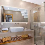 Sky Shades In Villa Arachova